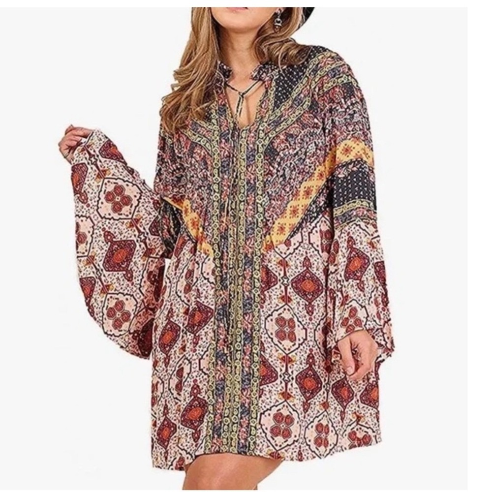 Umgee 1XL Boho Patchwork Bell Sleeve Tunic Top Floral Romantic‎ Flair Dressy